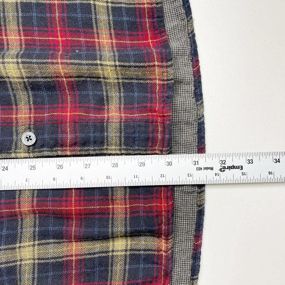 Carbon2Cobalt Plaid Button Up Flannel Shirt Size L‎ Long Sleeve Curved Hem